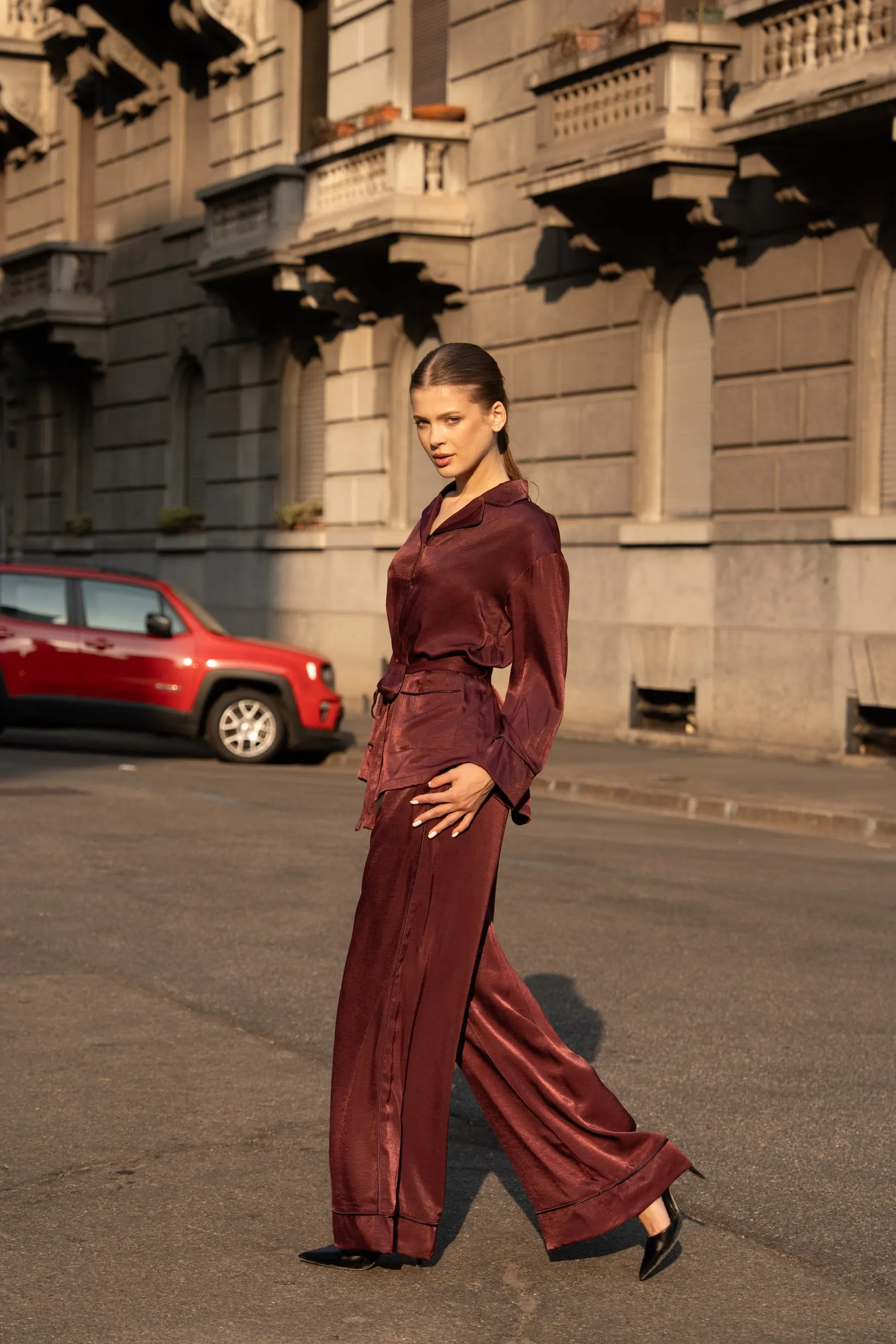 Atelier èmi — burgundy satin, walking