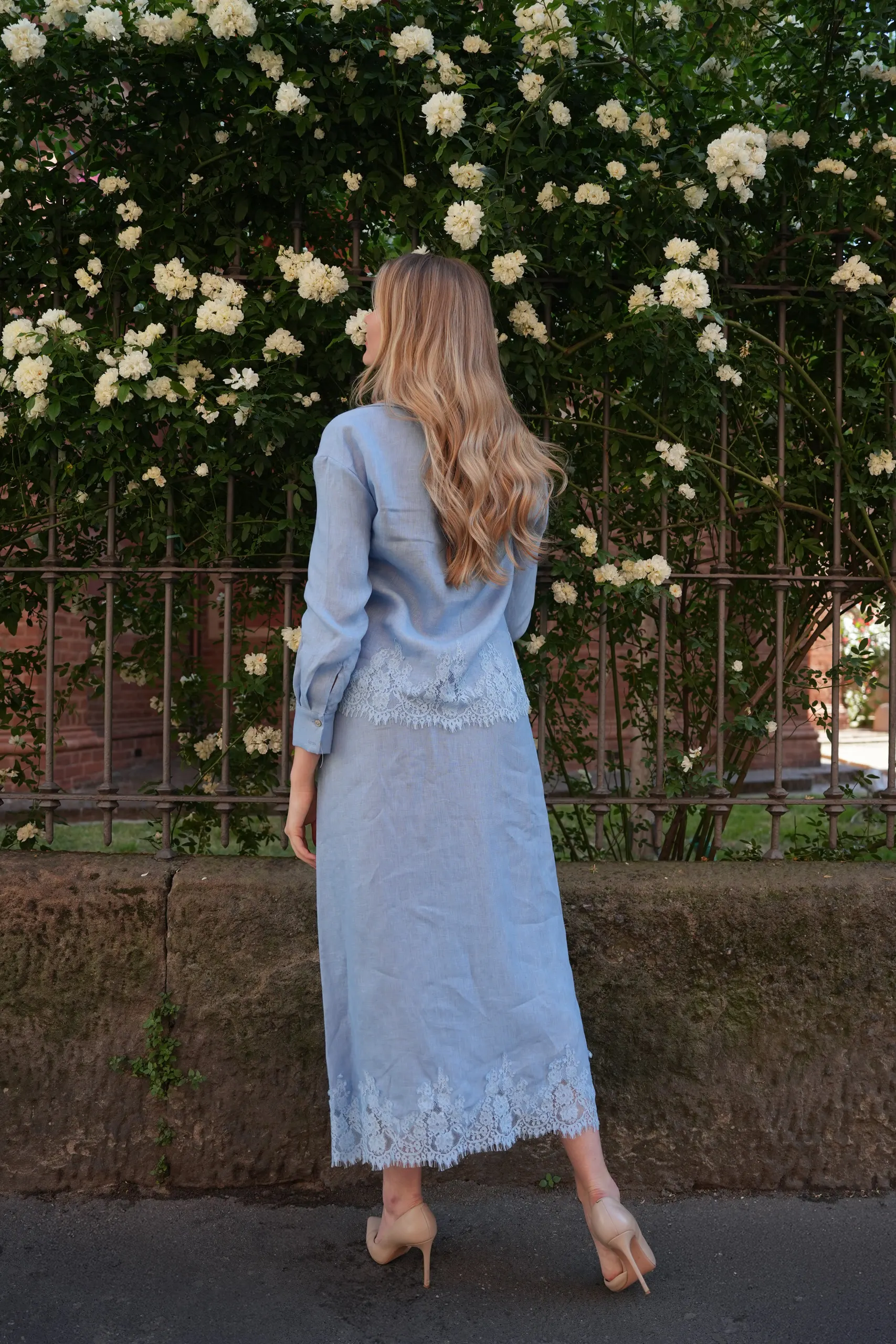 Atelier èmi — light-blue set, back