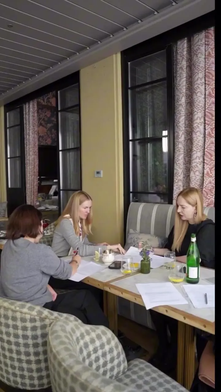 Book club — Elena Bulanaya