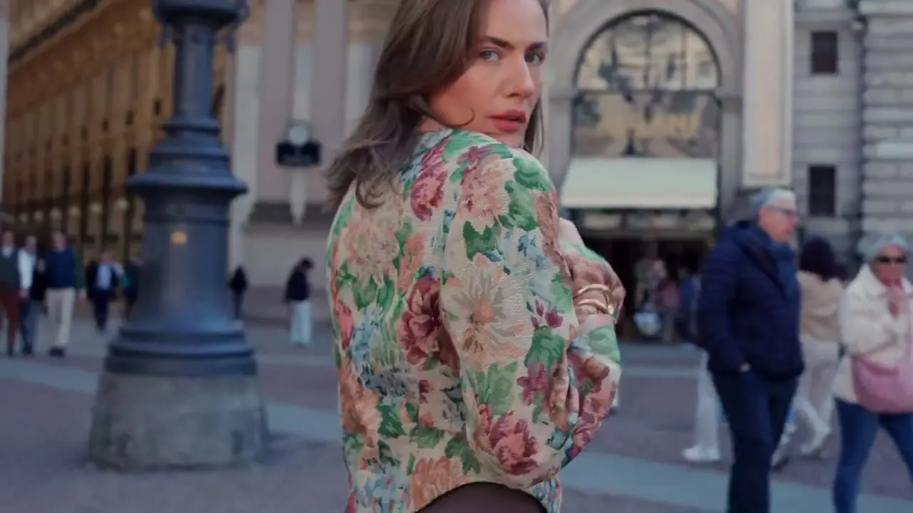 Kiviboutique — on set across Milan